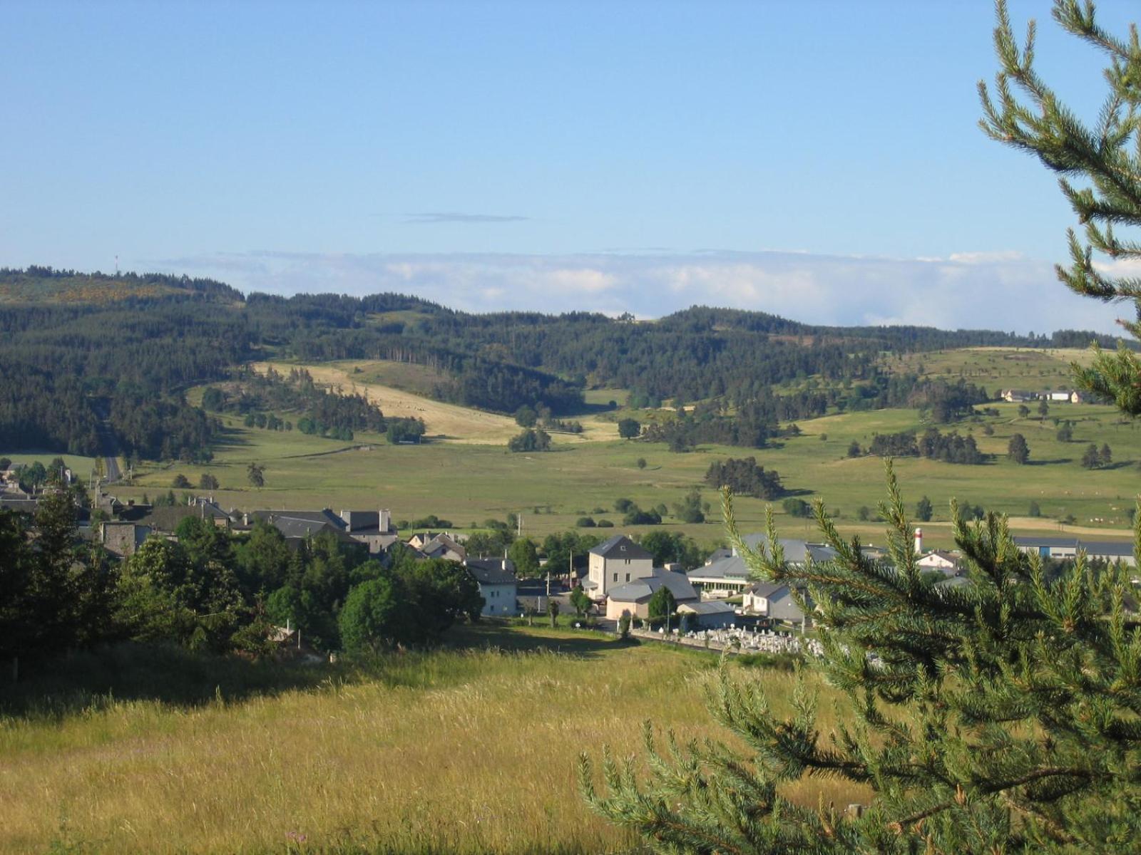 Apartament Lozere Aubrac Margeride Promo Saint-Alban-sur-Limagnole Zewnętrze zdjęcie